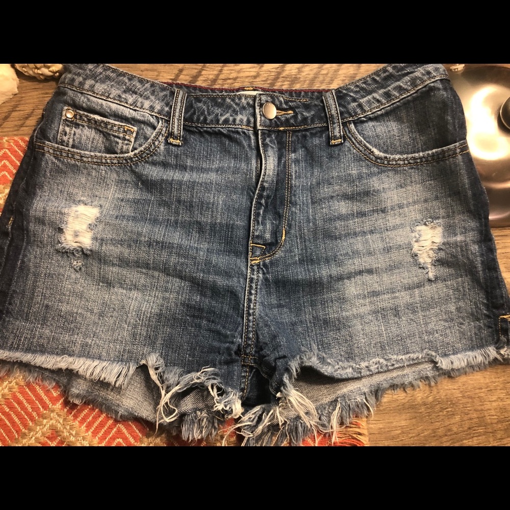 CELLO shorts
